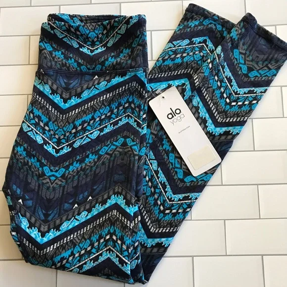 Alo Yoga Airbrush Seaport Blue Icelandic Leggings - Picture 4 of 7